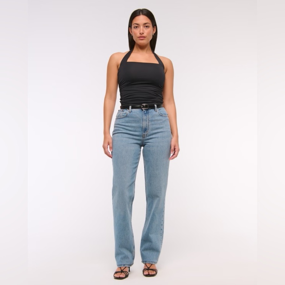 Abercrombie & Fitch The 90’s Straight Ultra High Rise
